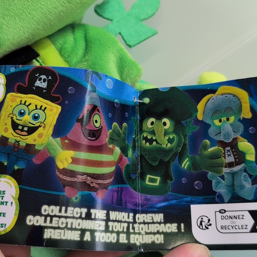 ♥️BNWT♥️ The Flying Dutchman Glow In The Dark Plush, Spongebob The Movie - Picture 3 of 8